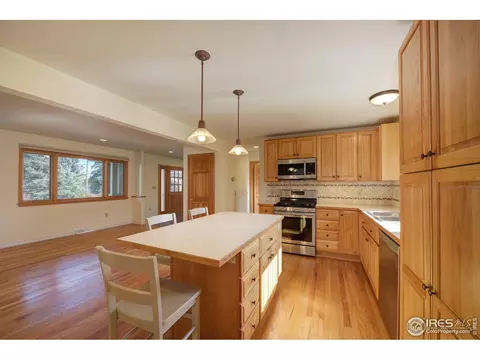 2990 Carnegie Dr, Boulder, CO 80305 photo 10