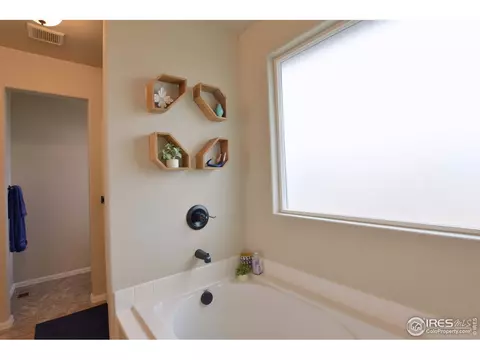 2120 Grain Bin Dr, Windsor, CO 80550 photo 27