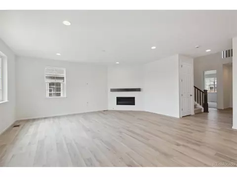 24562 E 38th Ave, Aurora, CO 80019 photo 4