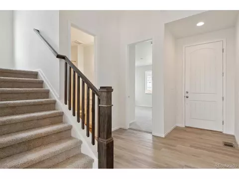 24562 E 38th Ave, Aurora, CO 80019 photo 2