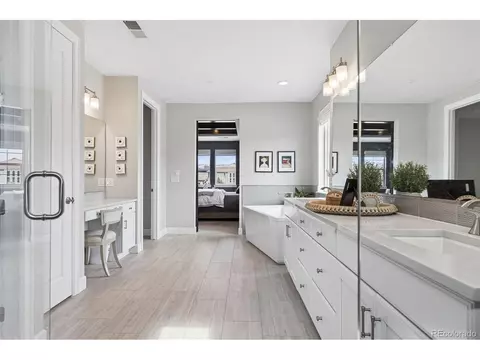 7003 E Lake Cir, Centennial, CO 80111 photo 34