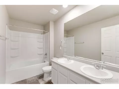 5436 Cedar St, Longmont, CO 80504 photo 22