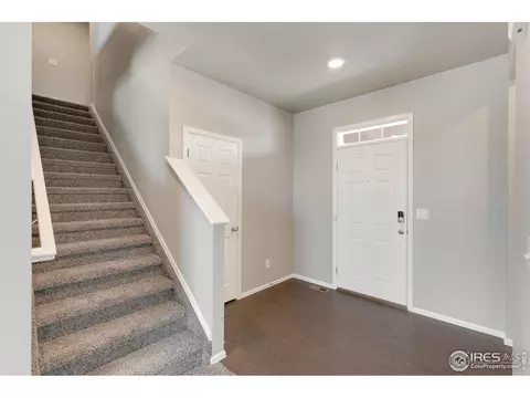 5436 Cedar St, Longmont, CO 80504 photo 2