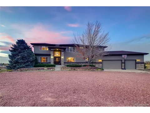 21859 E Davies Cir, Centennial, CO 80016