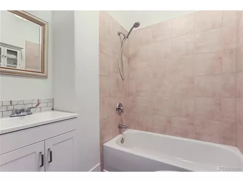 2750 N Downing St, Denver, CO 80205 photo 9