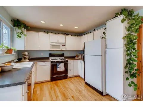7670 Berwick Ct, Boulder, CO 80301 photo 9