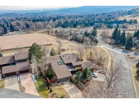 3752 Lakebriar Dr, Boulder, CO 80304 photo 2
