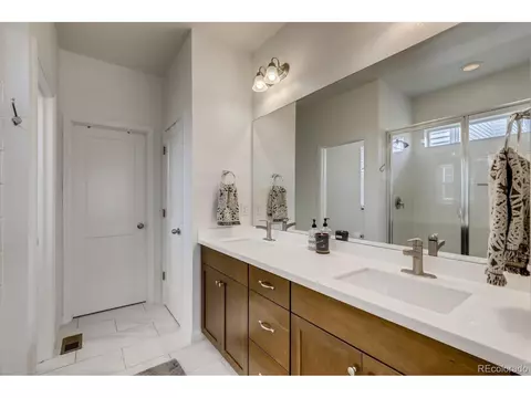 27825 E 7th Pl, Aurora, CO 80018 photo 15