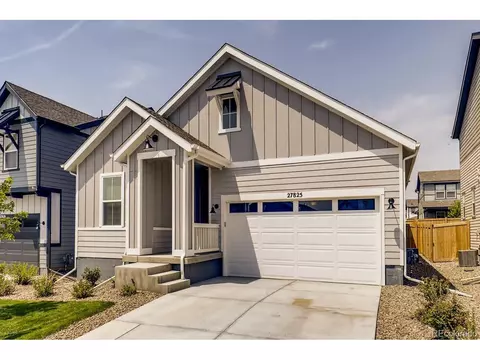 27825 E 7th Pl, Aurora, CO 80018 photo 2