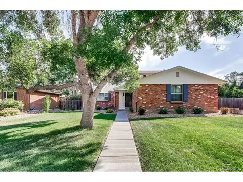 5566 W Hinsdale Pl, Littleton, CO 80128