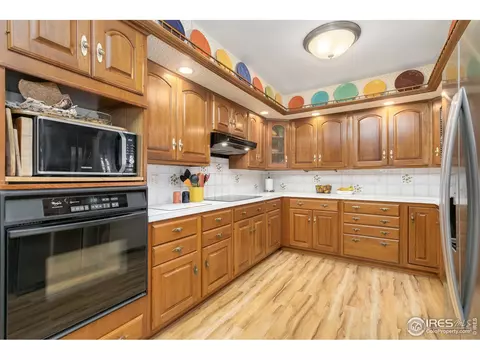 1832 Pinecrest Ln, Greeley, CO 80631 photo 8