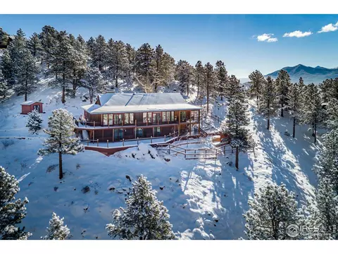 90 Commander Spur, Boulder, CO 80302 photo 2