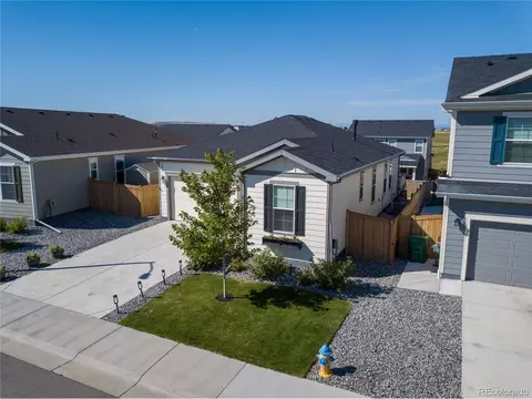27568 E 7th Ln, Aurora, CO 80018 photo 3