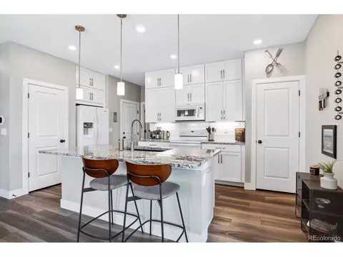 27568 E 7th Ln, Aurora, CO 80018 photo 16
