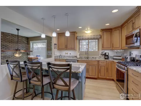 7345 Iris St, Arvada, CO 80005 photo 4