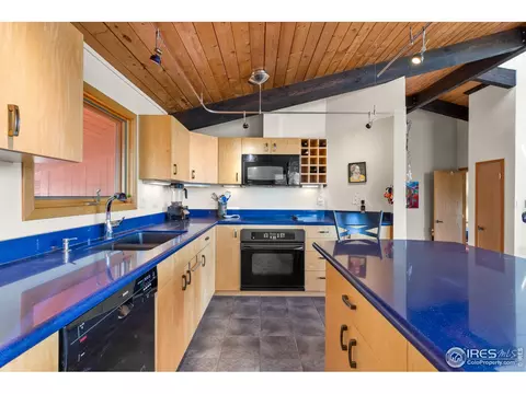 41 Cliffhanger Dr, Boulder, CO 80302 photo 13