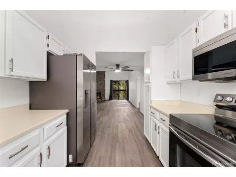 326 Wright St #304, Lakewood, CO 80228 photo 12