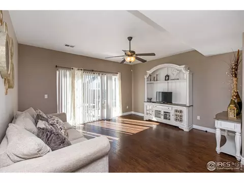 420 E 29th St, Greeley, CO 80631 photo 9
