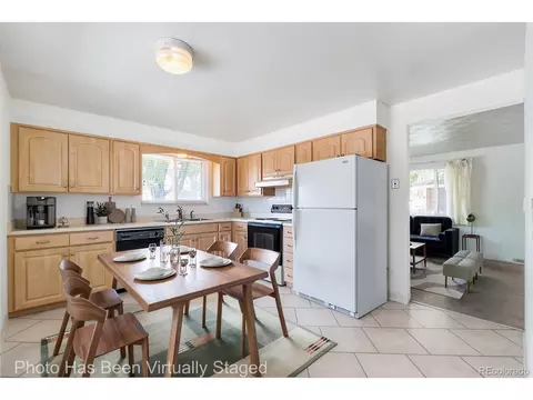 Dining - 2000 Jay St, Edgewater, CO 80214 photo 2 of 2