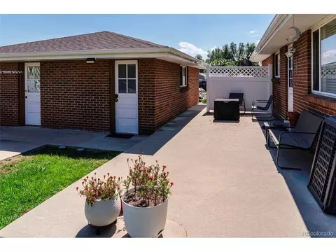 Exterior - 2000 Jay St, Edgewater, CO 80214 photo 5 of 13