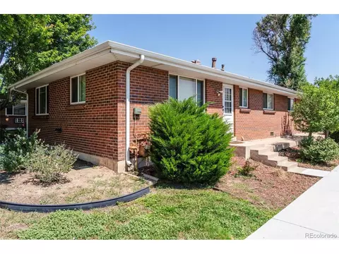 Exterior - 2000 Jay St, Edgewater, CO 80214 photo 4 of 13