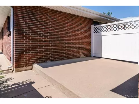 Exterior - 2000 Jay St, Edgewater, CO 80214 photo 7 of 13