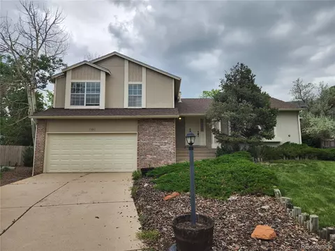 7857 E Long Pl, Centennial, CO 80112