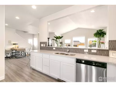 242 E Chestnut St #2, Windsor, CO 80550 photo 12