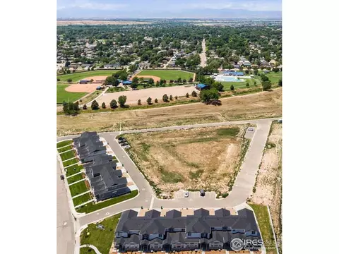 242 E Chestnut St #4, Windsor, CO 80550 photo 17