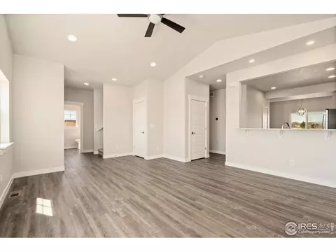 242 E Chestnut St #4, Windsor, CO 80550 photo 4