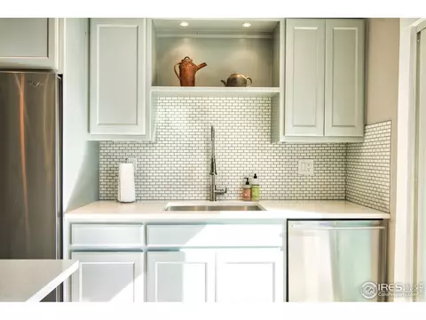 908 Hawthorn Ave, Boulder, CO 80304 photo 3