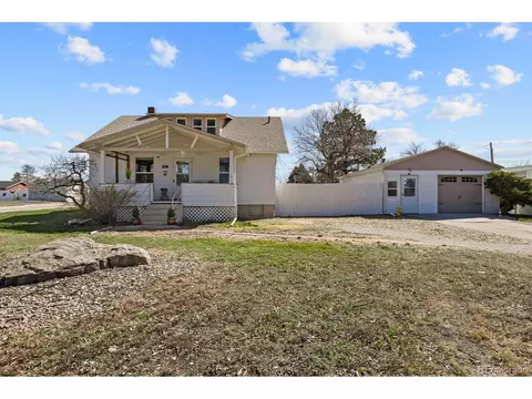 490 4th St, Bennett, CO 80102