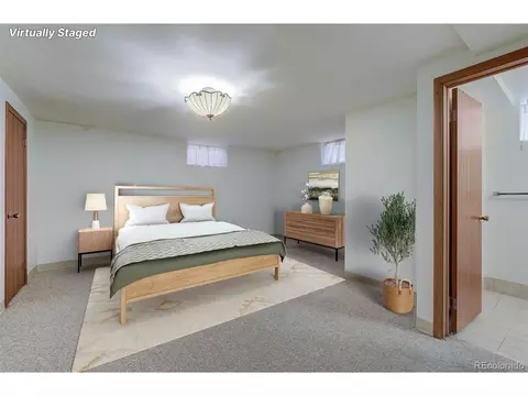 2710 E Flora Pl, Denver, CO 80210 photo 8