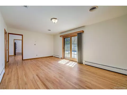 2710 E Flora Pl, Denver, CO 80210 photo 13