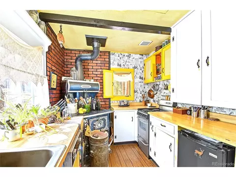 Kitchen - 7739 County Road 43, Bailey, CO 80421 photo 3 of 4