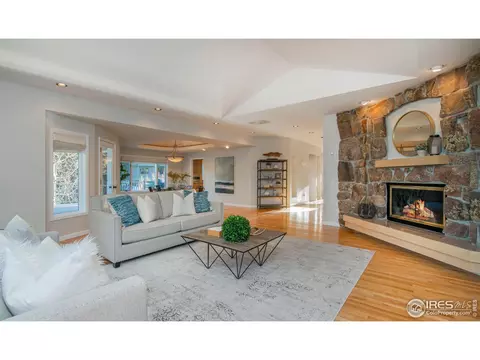 132 Wildcat Ln, Boulder, CO 80304 photo 9