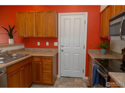 3082 Carbondale Ln, Boulder, CO 80301 photo 9
