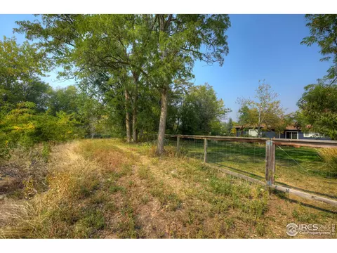 235 Park St, Lyons, CO 80540 photo 27
