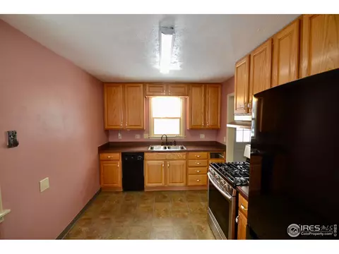112 E 5th Ave, Longmont, CO 80504 photo 8