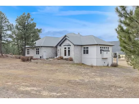 8061 Sugarloaf Rd, Larkspur, CO 80118
