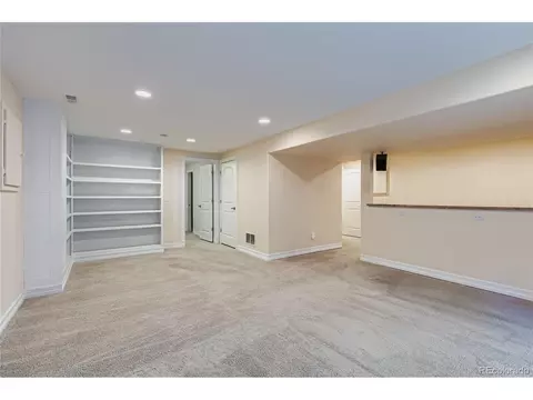 10138 E 28th Ave, Denver, CO 80238 photo 27