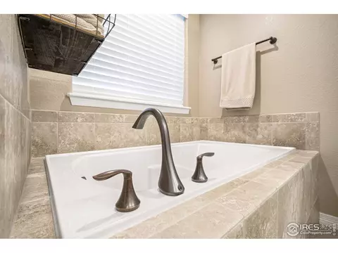 5619 Maidenhead Dr, Windsor, CO 80550 photo 12