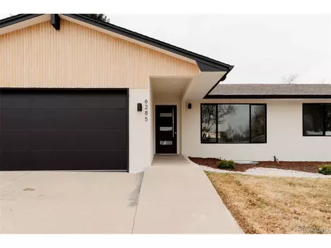 6285 S Oneida Way, Centennial, CO 80111