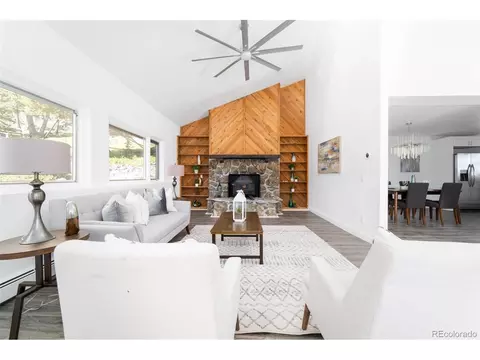 1042 Lodgepole Dr, Evergreen, CO 80439