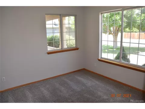 18298 E Baltic Pl, Aurora, CO 80013 photo 10