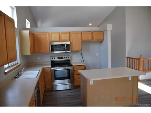 18298 E Baltic Pl, Aurora, CO 80013 photo 12