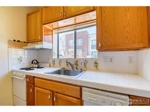 401 E Simpson St, Lafayette, CO 80026 photo 21