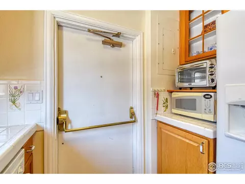 401 E Simpson St, Lafayette, CO 80026 photo 23
