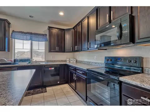 5327 Ventura St, Denver, CO 80249 photo 6