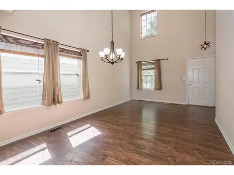 2827 E 111th Dr, Northglenn, CO 80233 photo 5